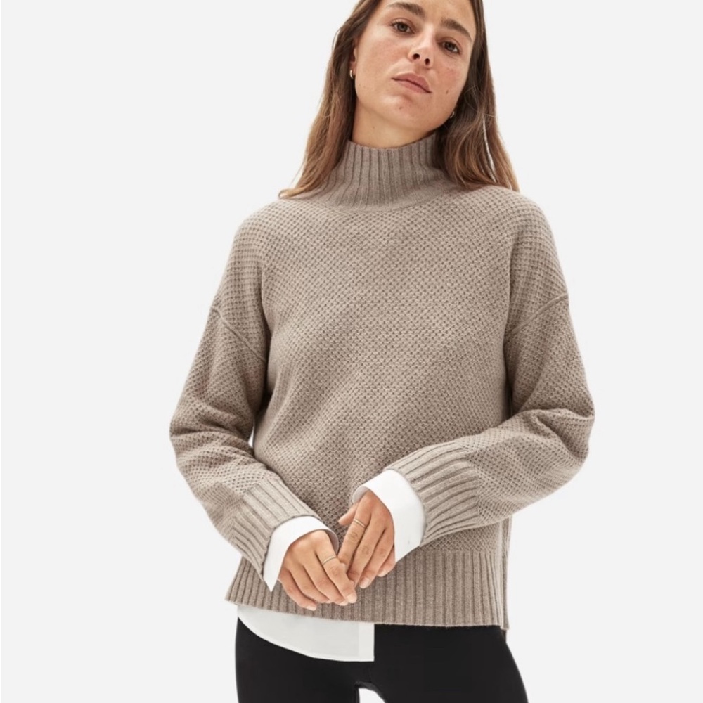 Everlane Cashmere Waffle Turtleneck Sweater - Tan - size XS